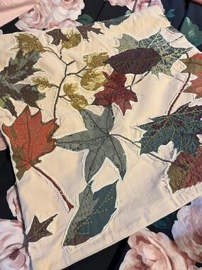 Pottery Barn ~ Beige/Tan Pillow Sham with Leaves~ Cotton 24X24